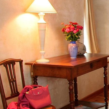 Chambres D'Hotes-Les Chambres De Mado Margencel Room photo